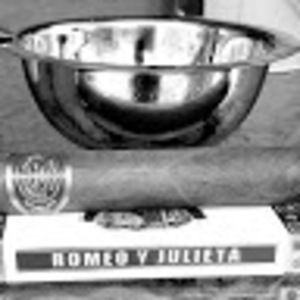 Meet your Posher, Levi